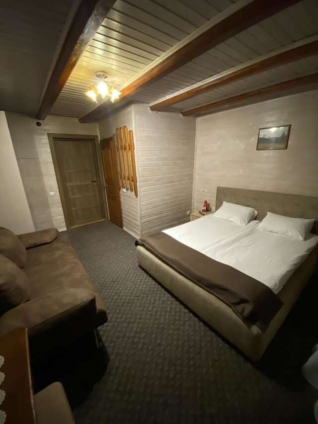 Отель Dovbushanka Hotel in Bukovel Буковель-4