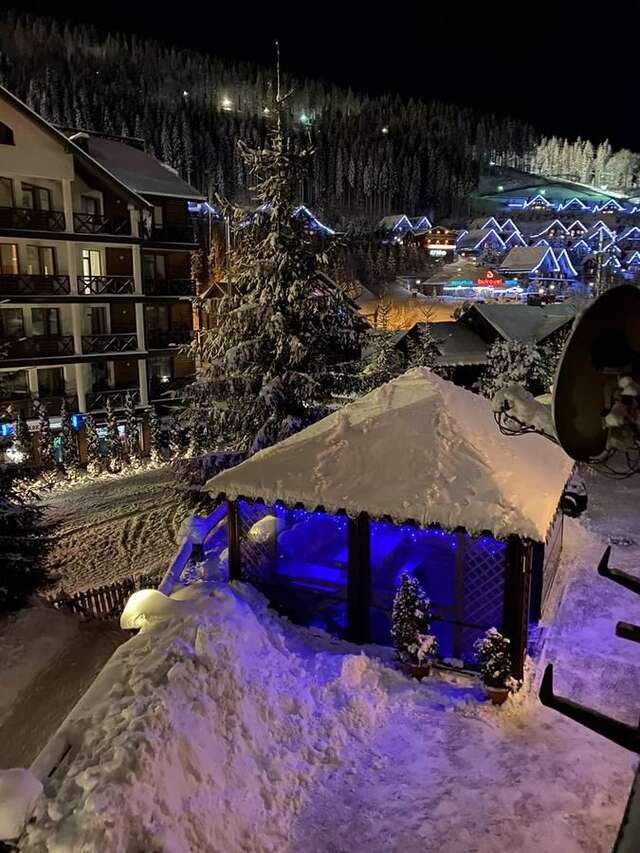 Отель Dovbushanka Hotel in Bukovel Буковель-5